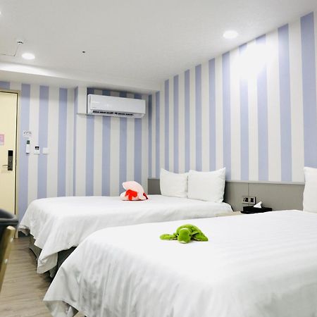 歐法行旅 O Fun Hotel Đài Bắc Ngoại thất bức ảnh