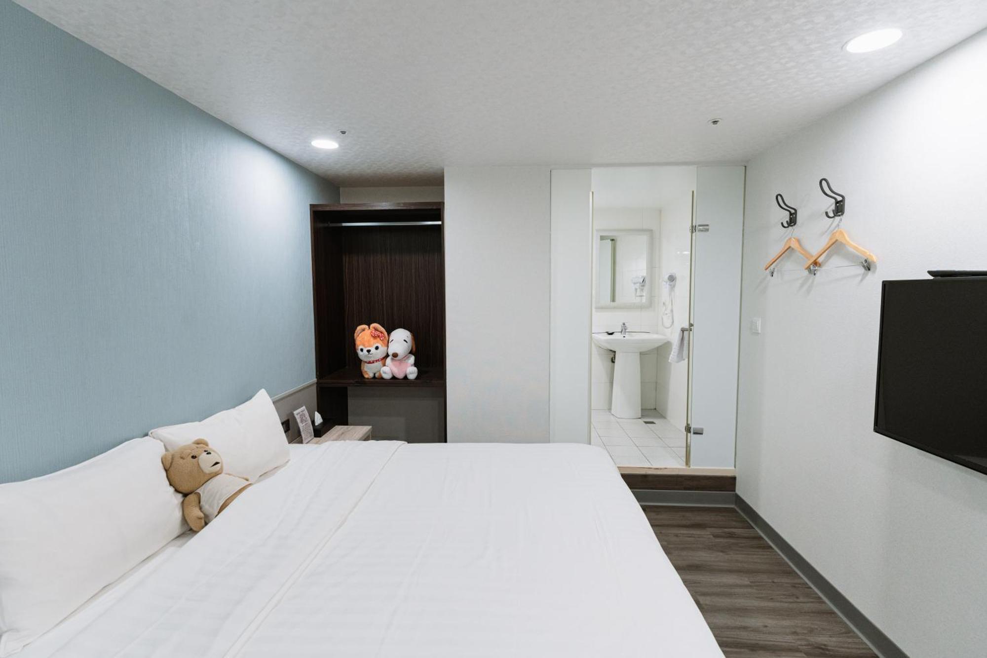 歐法行旅 O Fun Hotel Đài Bắc Ngoại thất bức ảnh