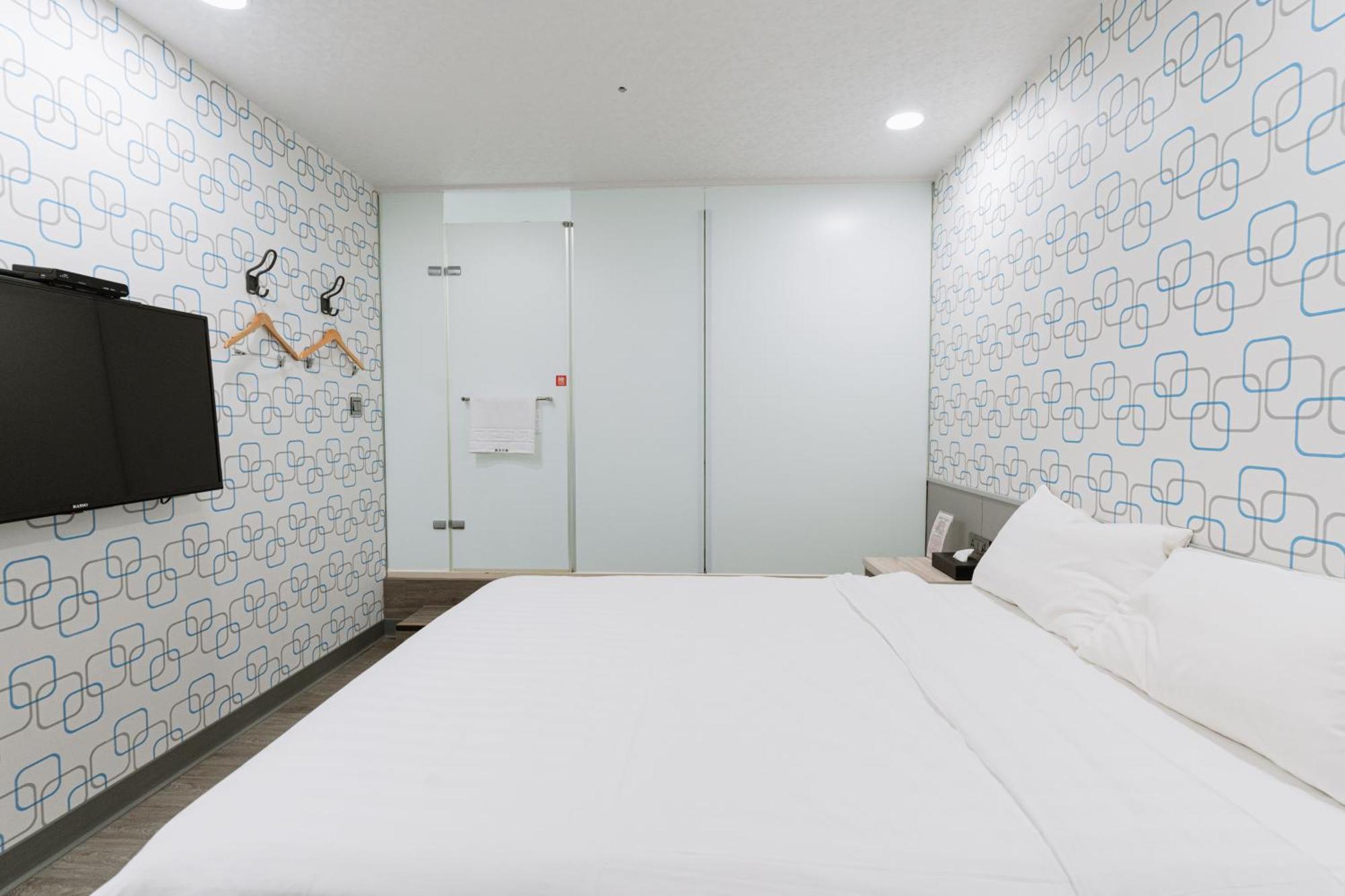 歐法行旅 O Fun Hotel Đài Bắc Ngoại thất bức ảnh