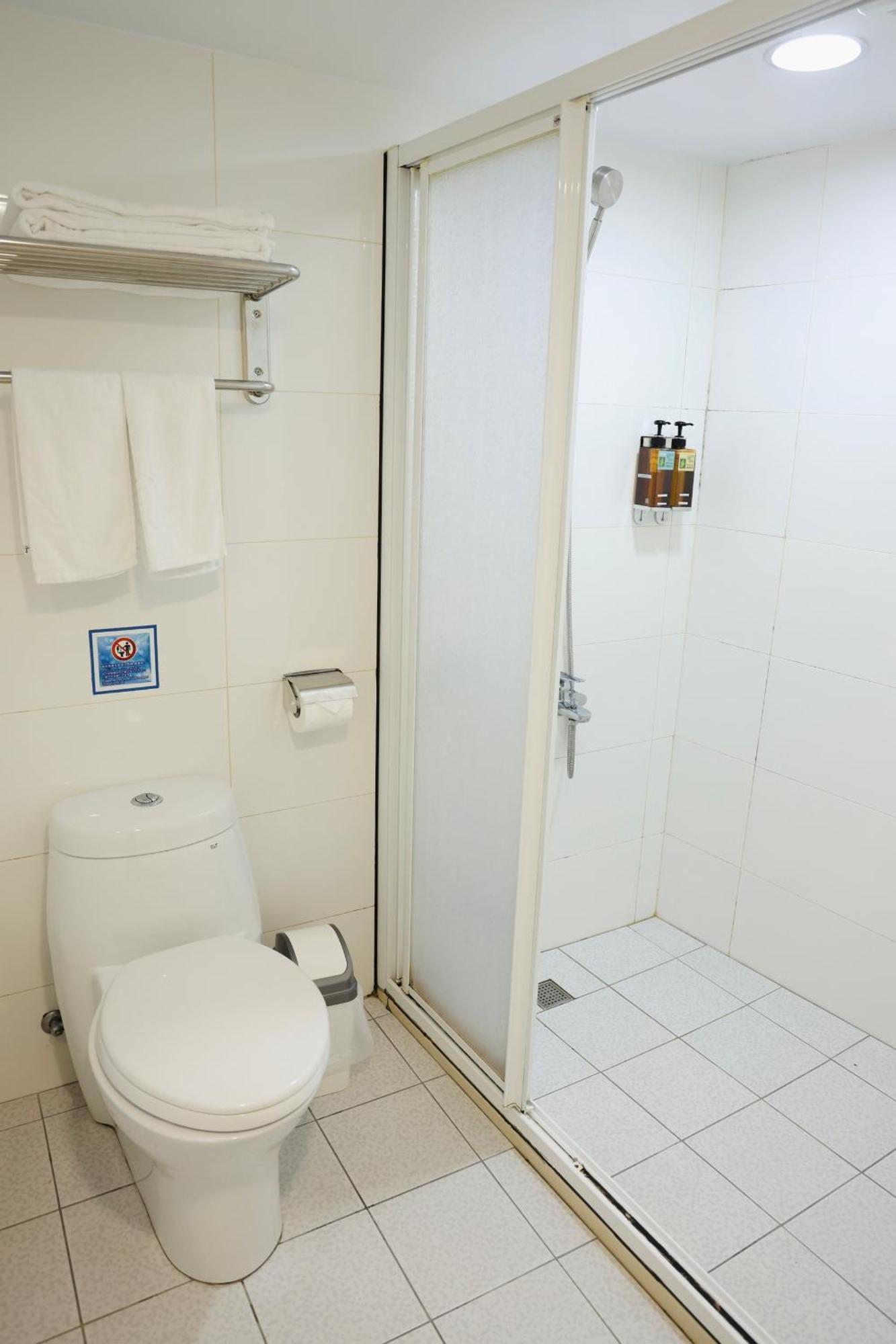 歐法行旅 O Fun Hotel Đài Bắc Ngoại thất bức ảnh